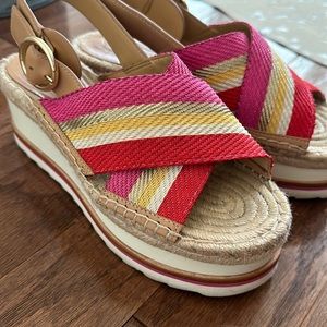 Marc fisher platform sandals